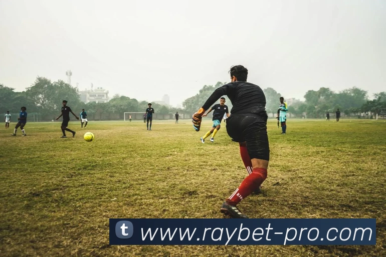 足球裁判新标准探讨世界杯尺度统一是否真正提升公平竞争